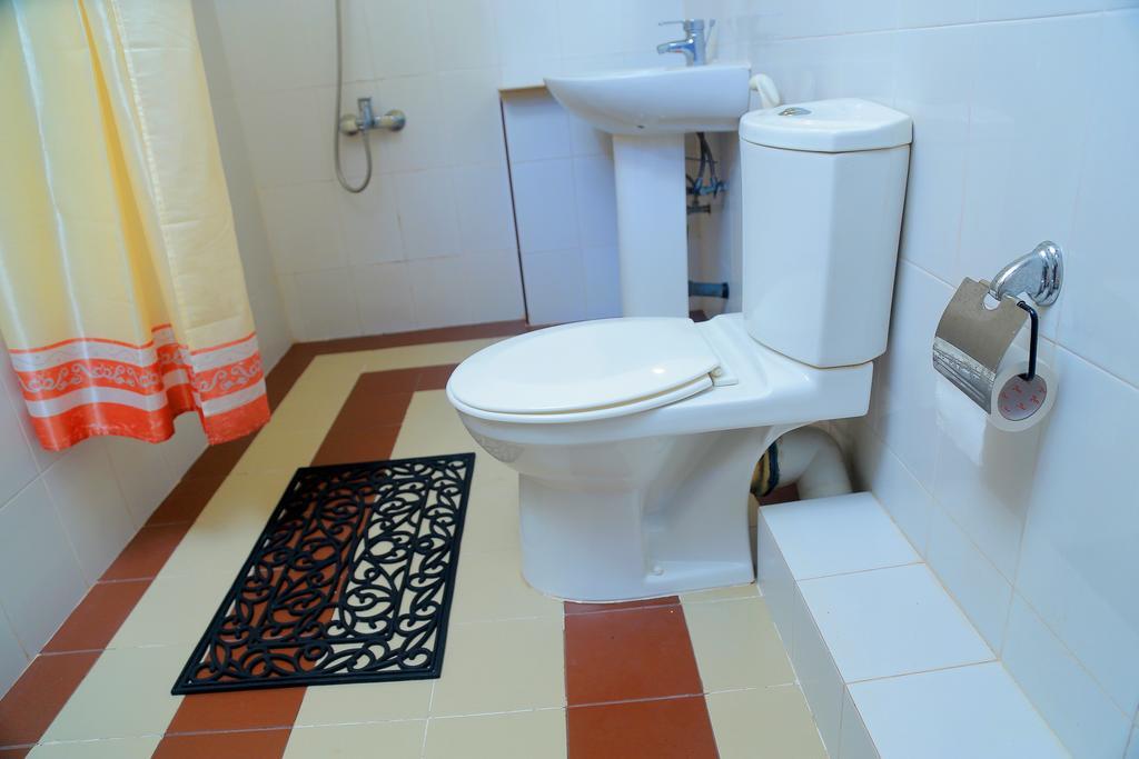 Holiday Nest Bed & Breakfast Вадува Стая снимка